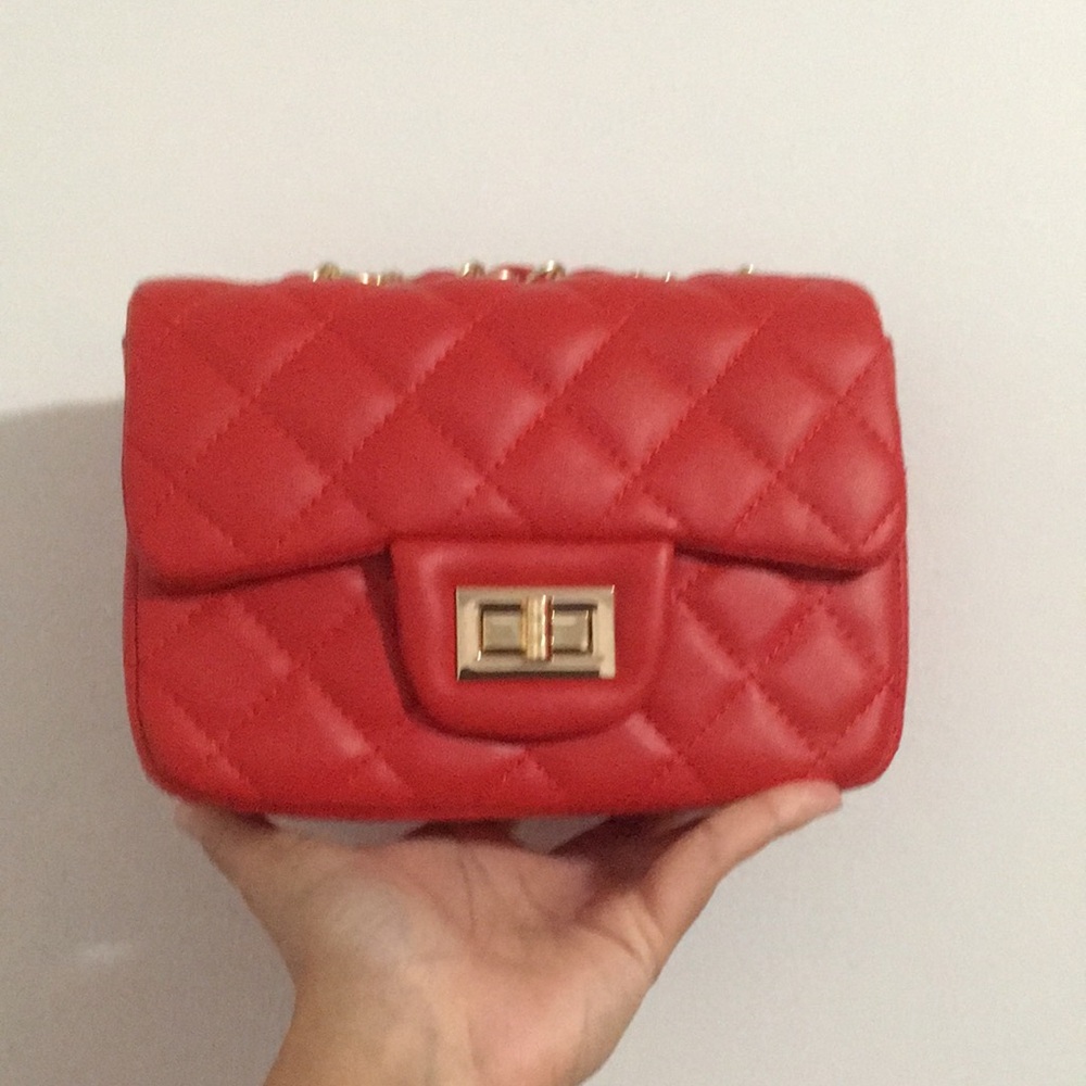 Medium Red with Gold Hardware Turnlock Quilted Crossbody Shoulder Bag Purse